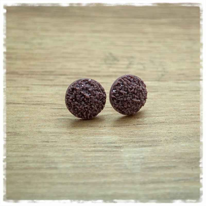 Ohrringe in 12 mm dunkle mauve mit Struktur