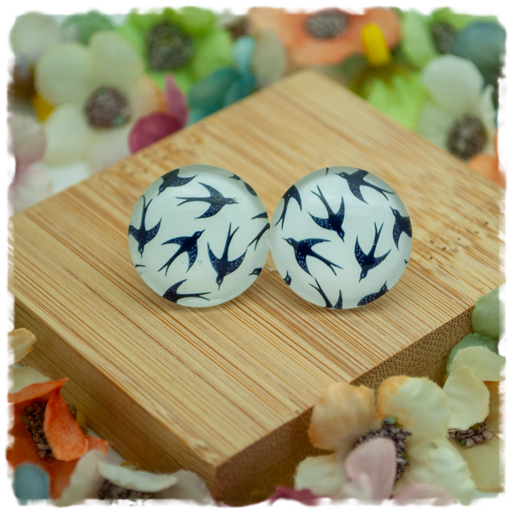 Ohrringe weiß mit Schwalben - Jackelina