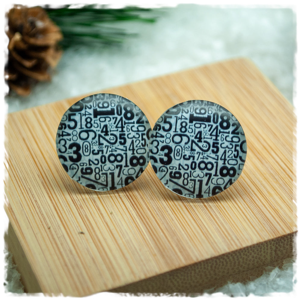 Ohrringe in 20 mm weiß mit Zahlen