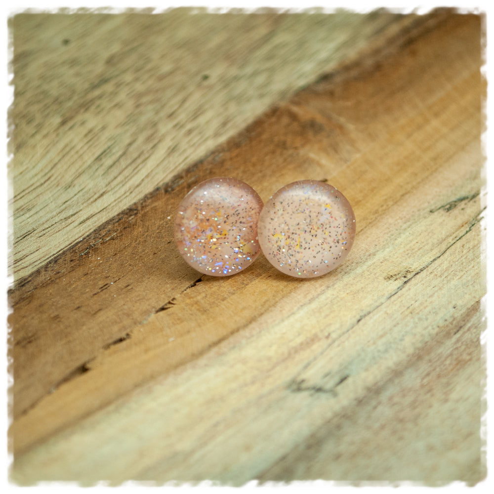 Ohrringe in 14 mm zartrosa mit buntem Glitzer