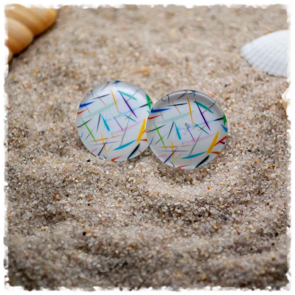 Ohrringe in 20 mm weiß mit bunten Strichen