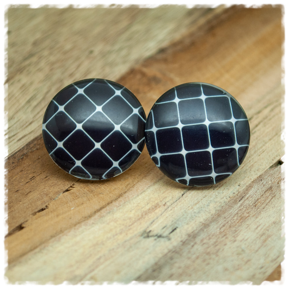 Ohrringe in 25 mm schwarz weiß kariert