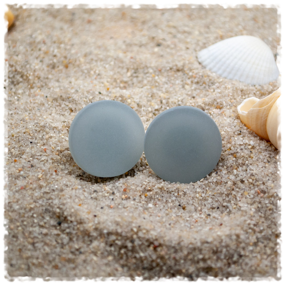 Ohrringe in 20 mm matt grau