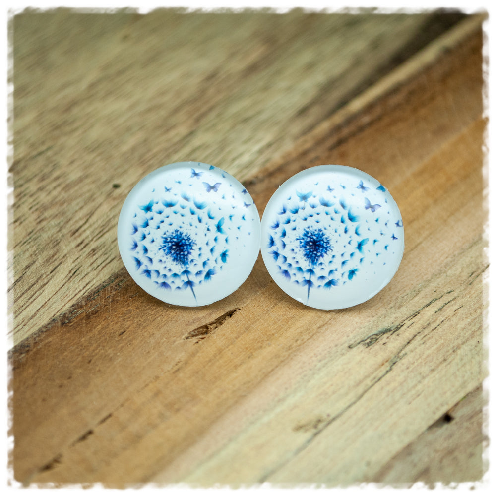 Ohrringe in 20 mm weiß mit blauer Pusteblume