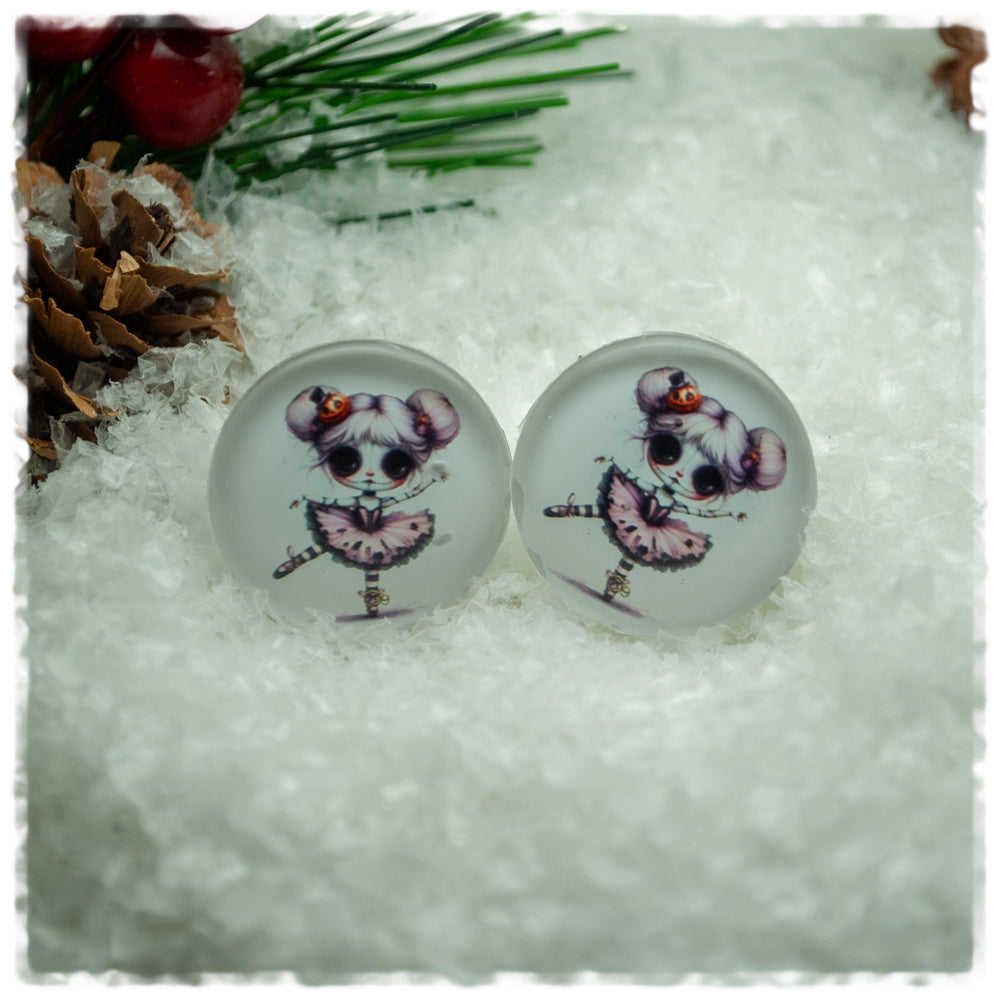 Ohrringe tanzendes Gothicmädchen