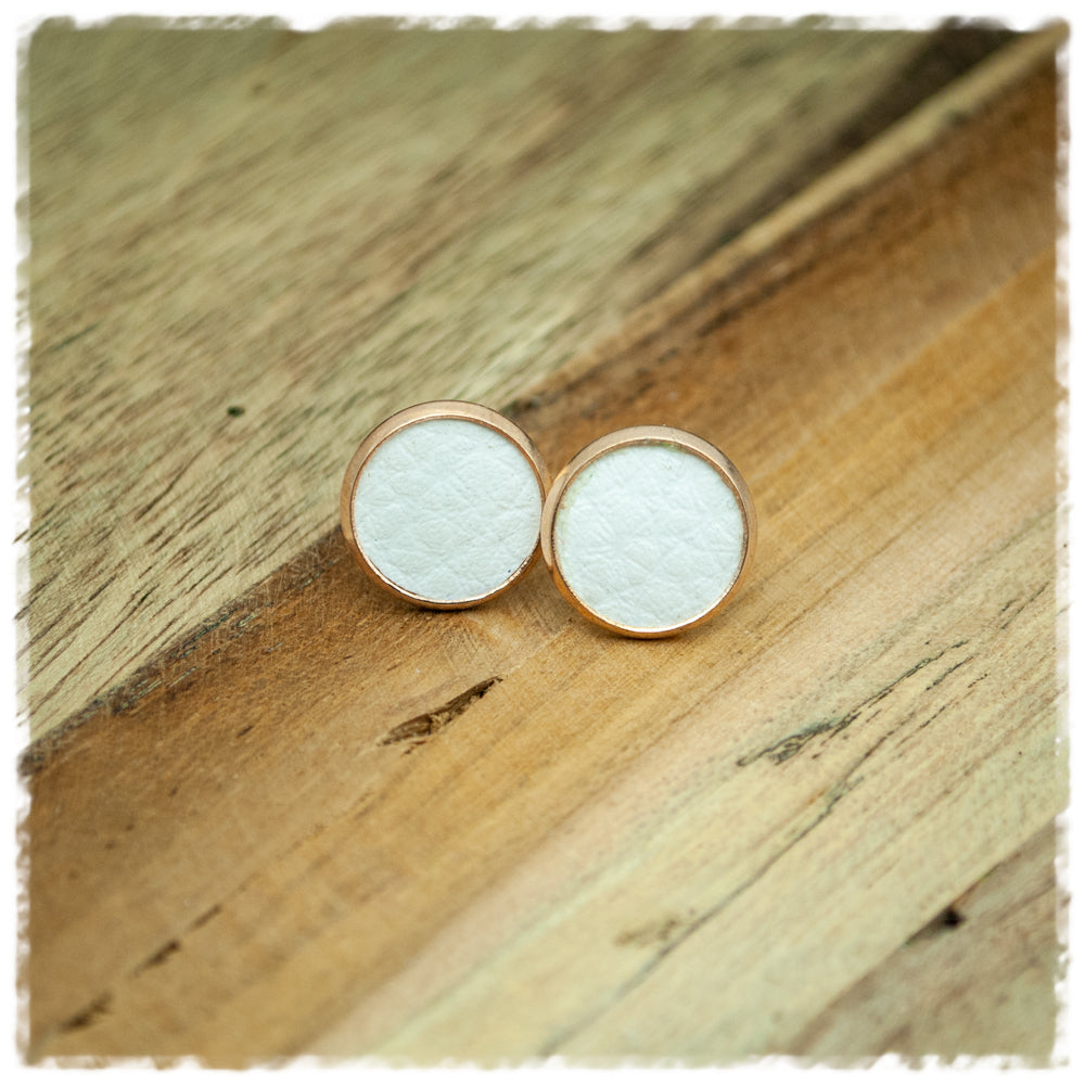 Lederohrringe in 14 mm weiß und roségold
