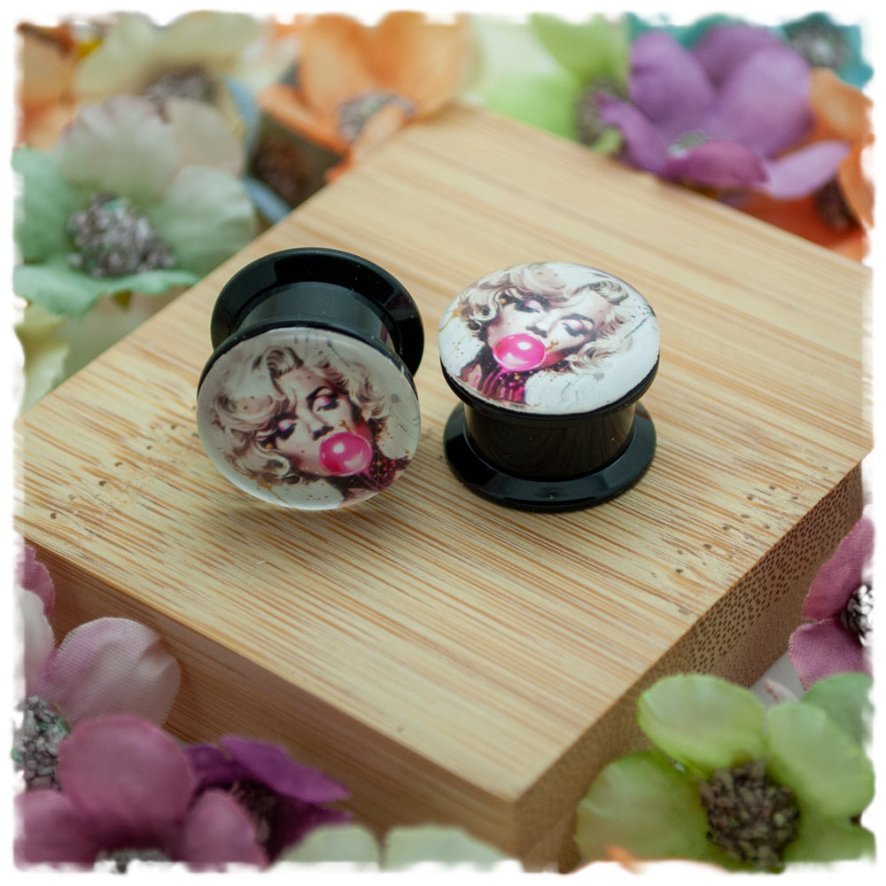 Plugs 14 mm Mädchen mit pinkem Bubblegum