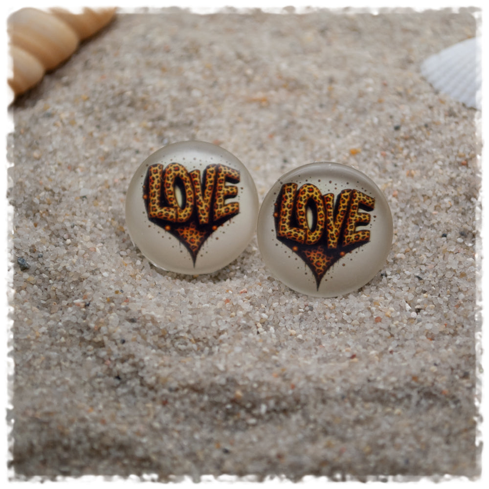 Ohrringe beige mit LOVE im Leoprintmuster