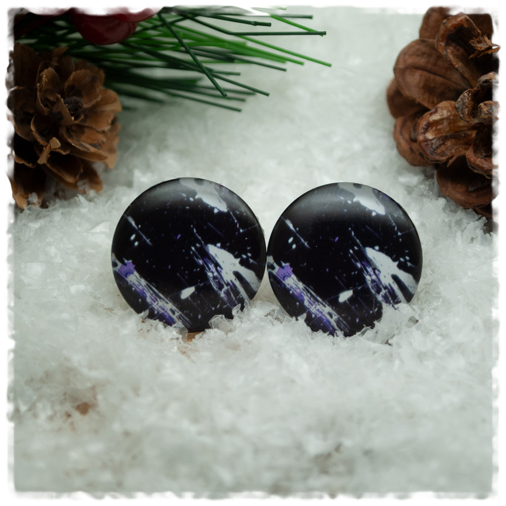 Ohrringe schwarz mit Flecken in weiß und lila