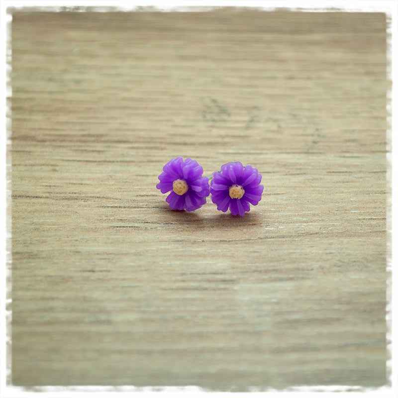 Ohrringe in 10 mm Blümchen in lila