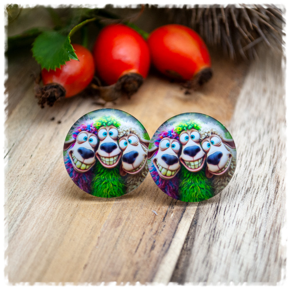 Ohrringe mit 3 bunten Schafen