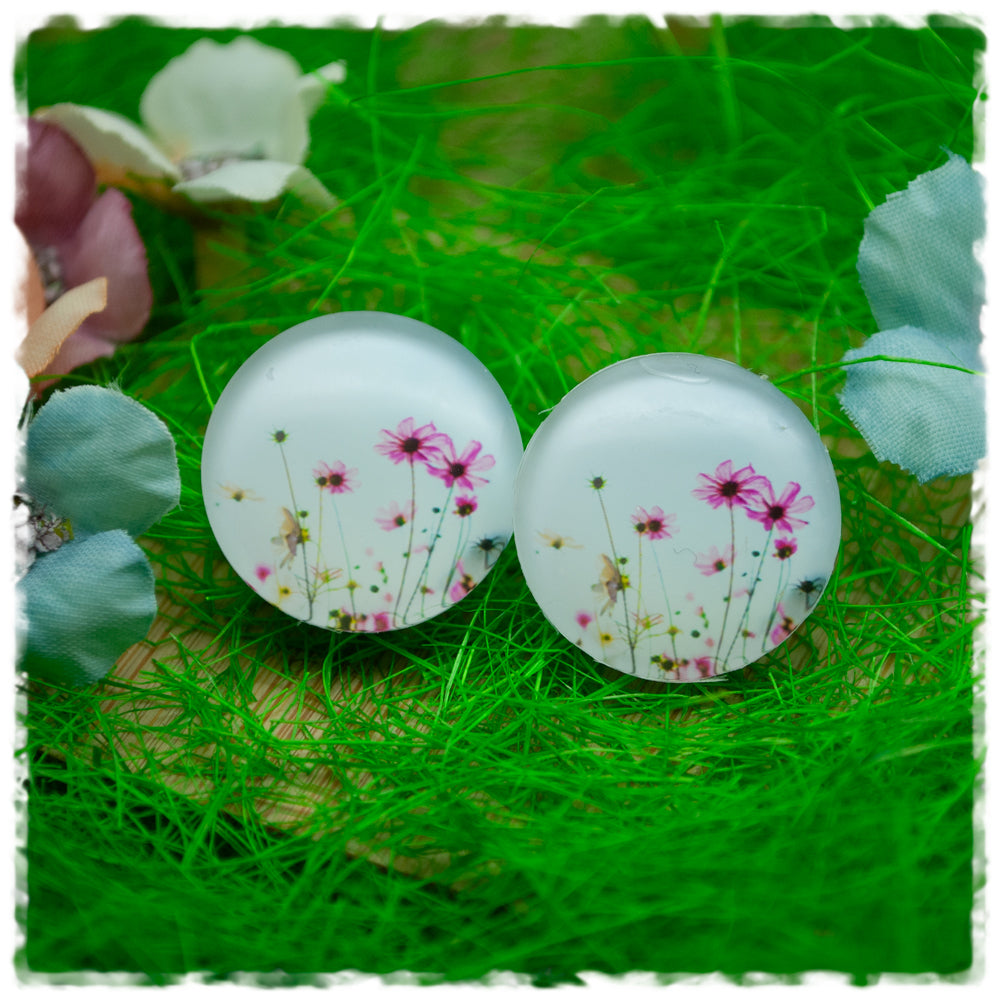 Ohrringe in 20 mm hellblau mit pinken Blumen