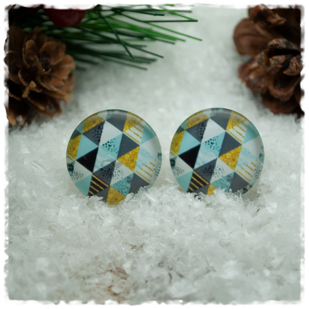 Ohrringe mit Dreiecken in grau, mint, weiß und golden