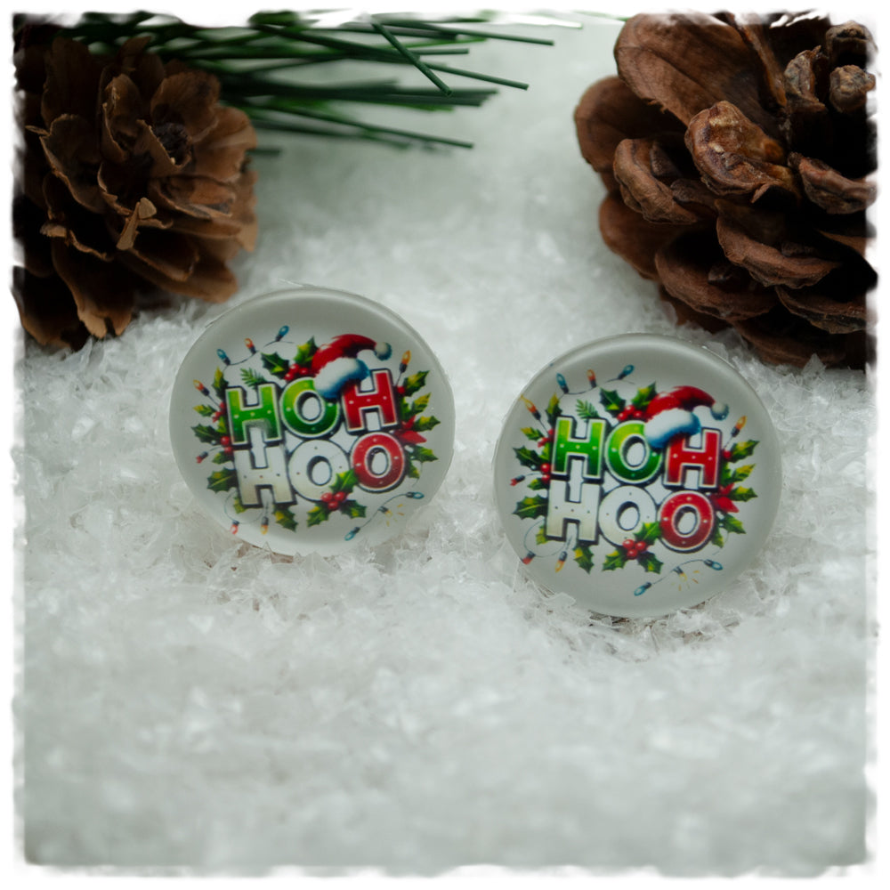 Ohrringe HOH HOO in grün, rot und weiß mit Weihnachtsmütze