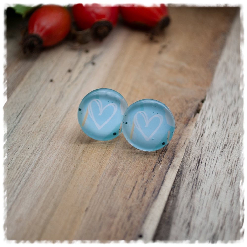 Ohrringe in 14 mm hellblau mit Herz