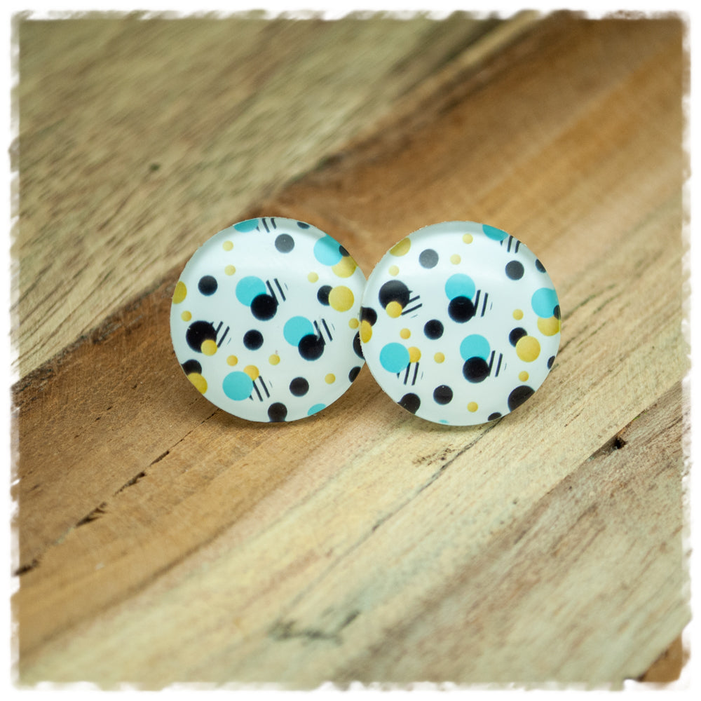 Ohrringe weiß mit Punkten in schwarz, gold und mint