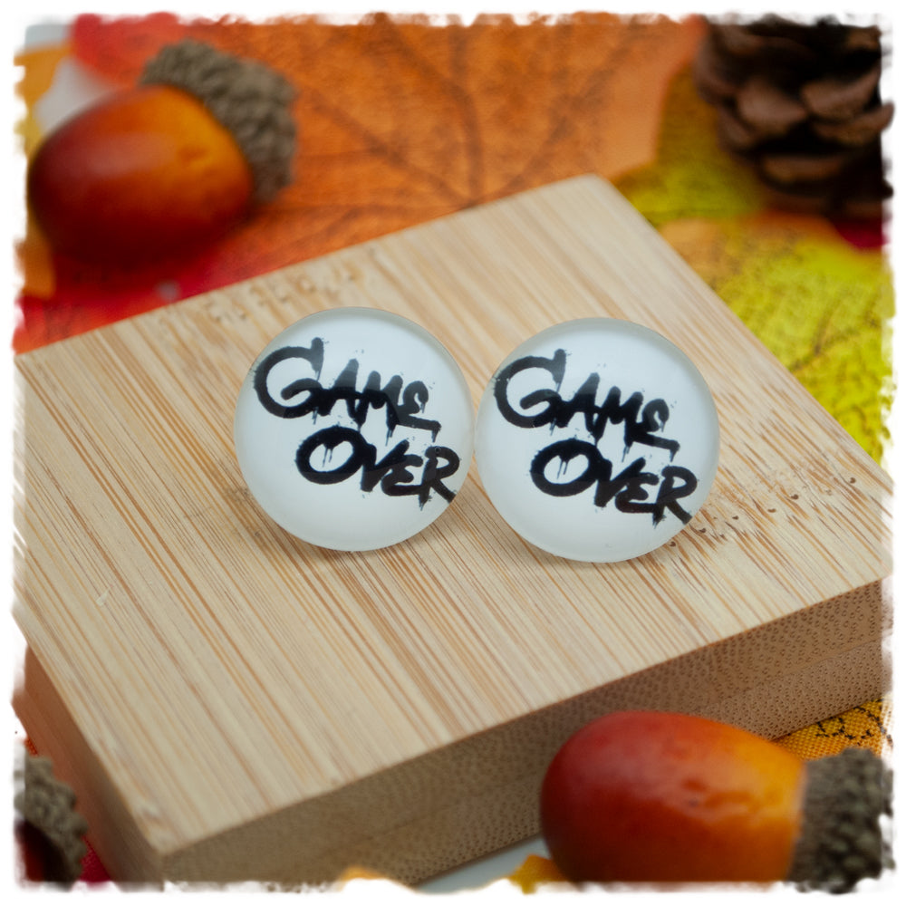 Ohrringe mit GAME OVER