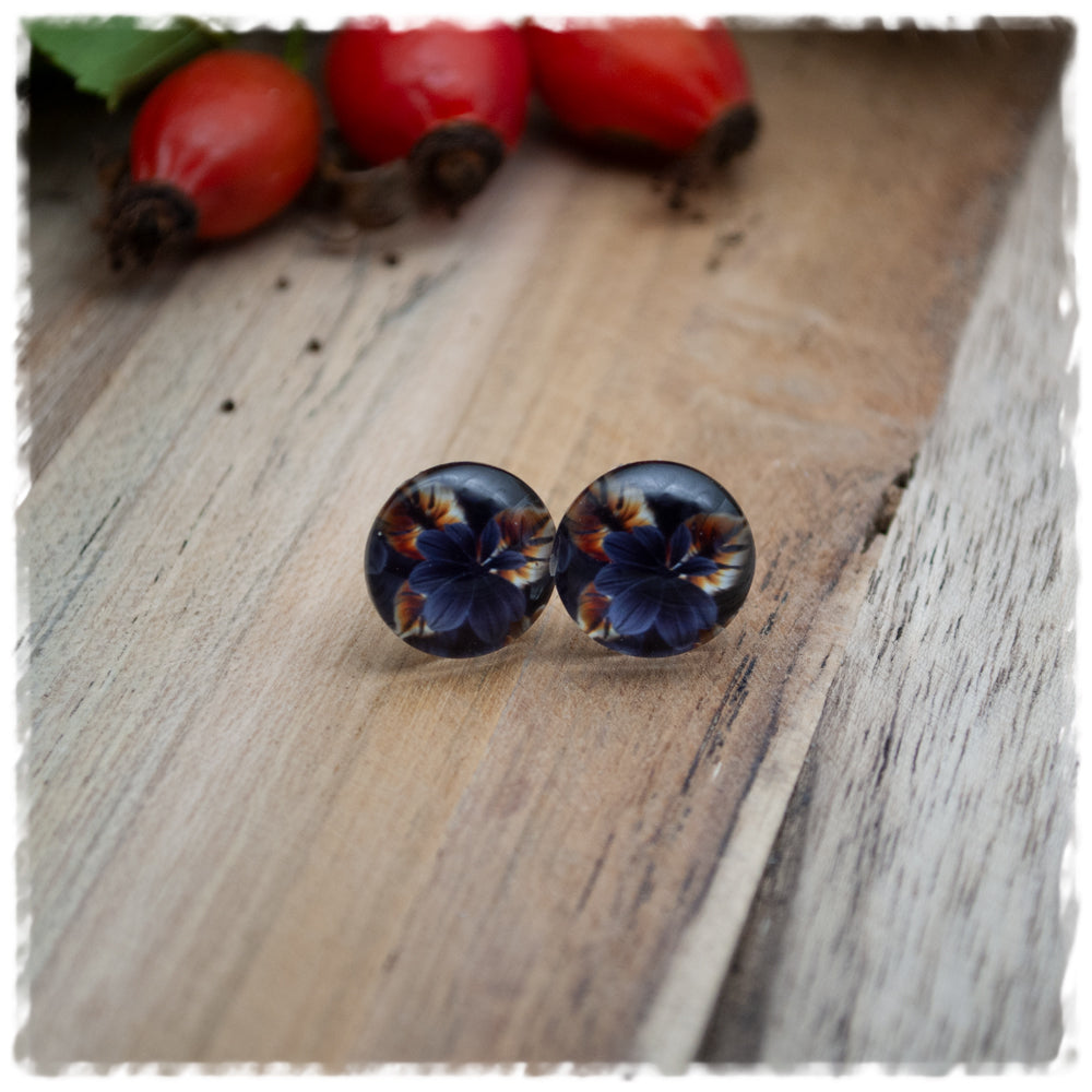 Ohrringe in 12 mm schwarz mit grau goldener Blume
