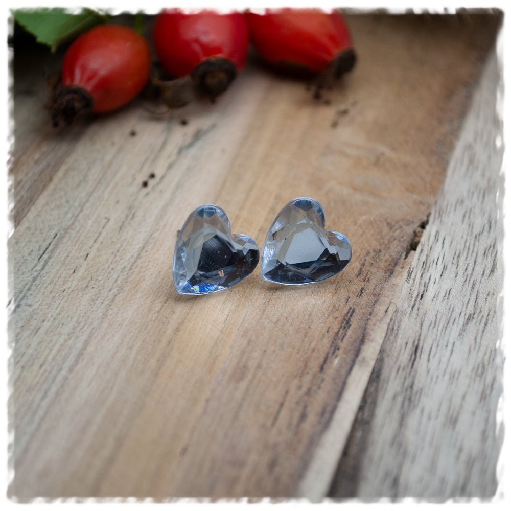 Herzohrringe in 12 mm grau mit Schliff