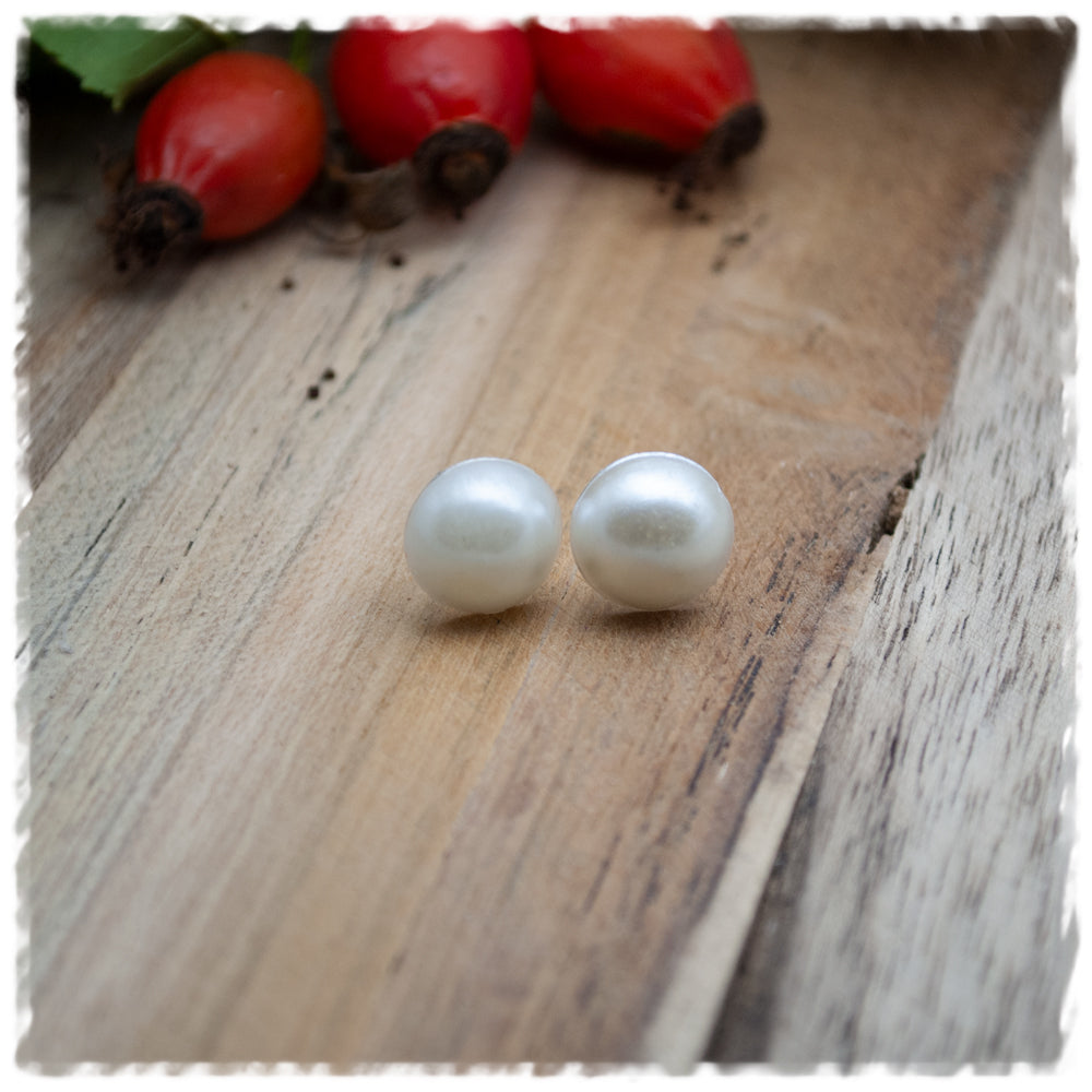 Ohrringe in 10 mm cremeweiß