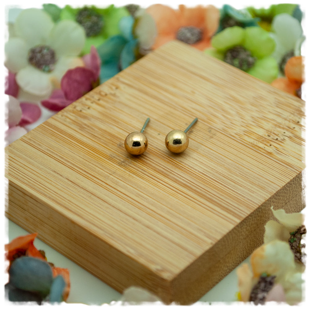 Ohrringe in 6 mm Kugel golden