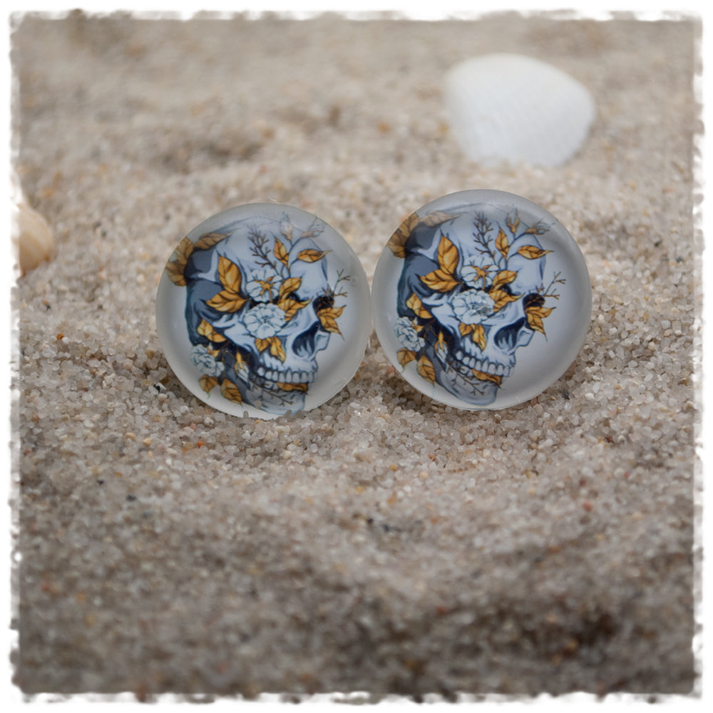 Ohrringe in 20 mm weiß mit Totenkopf und gelben Blüten