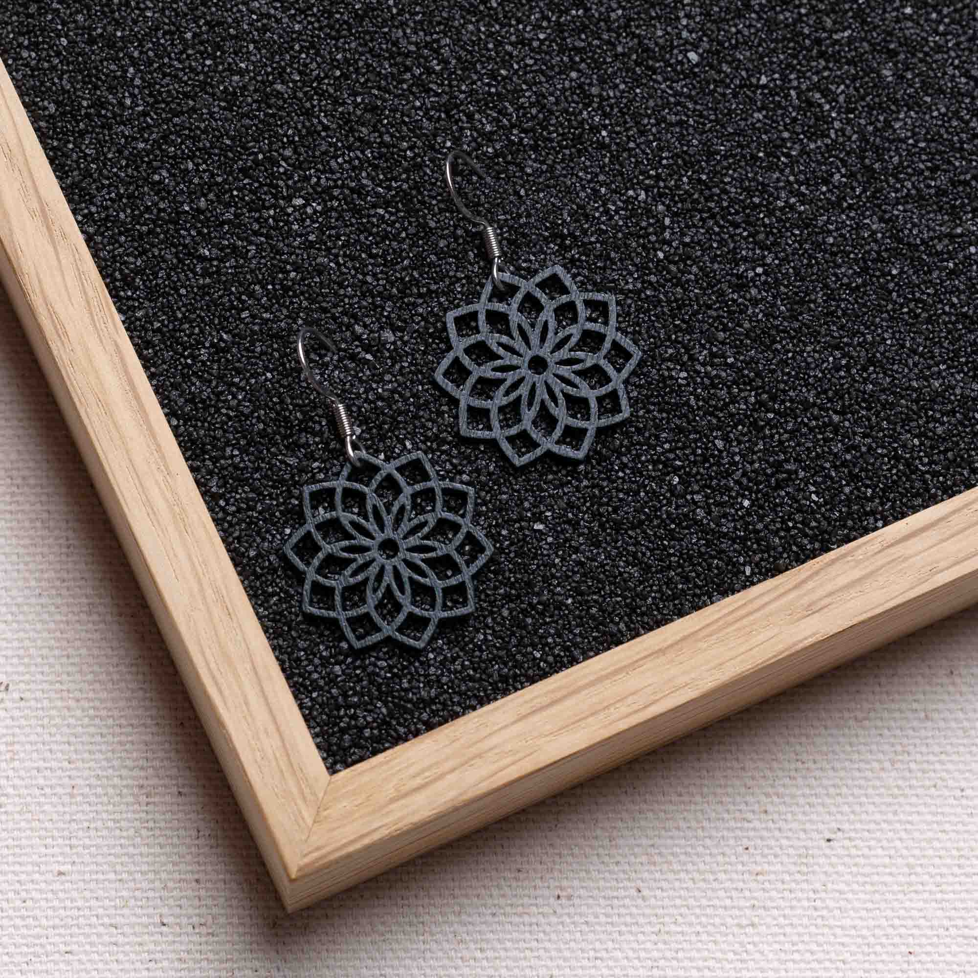 Ohrringe / Ohrhänger aus Holz | Mandala