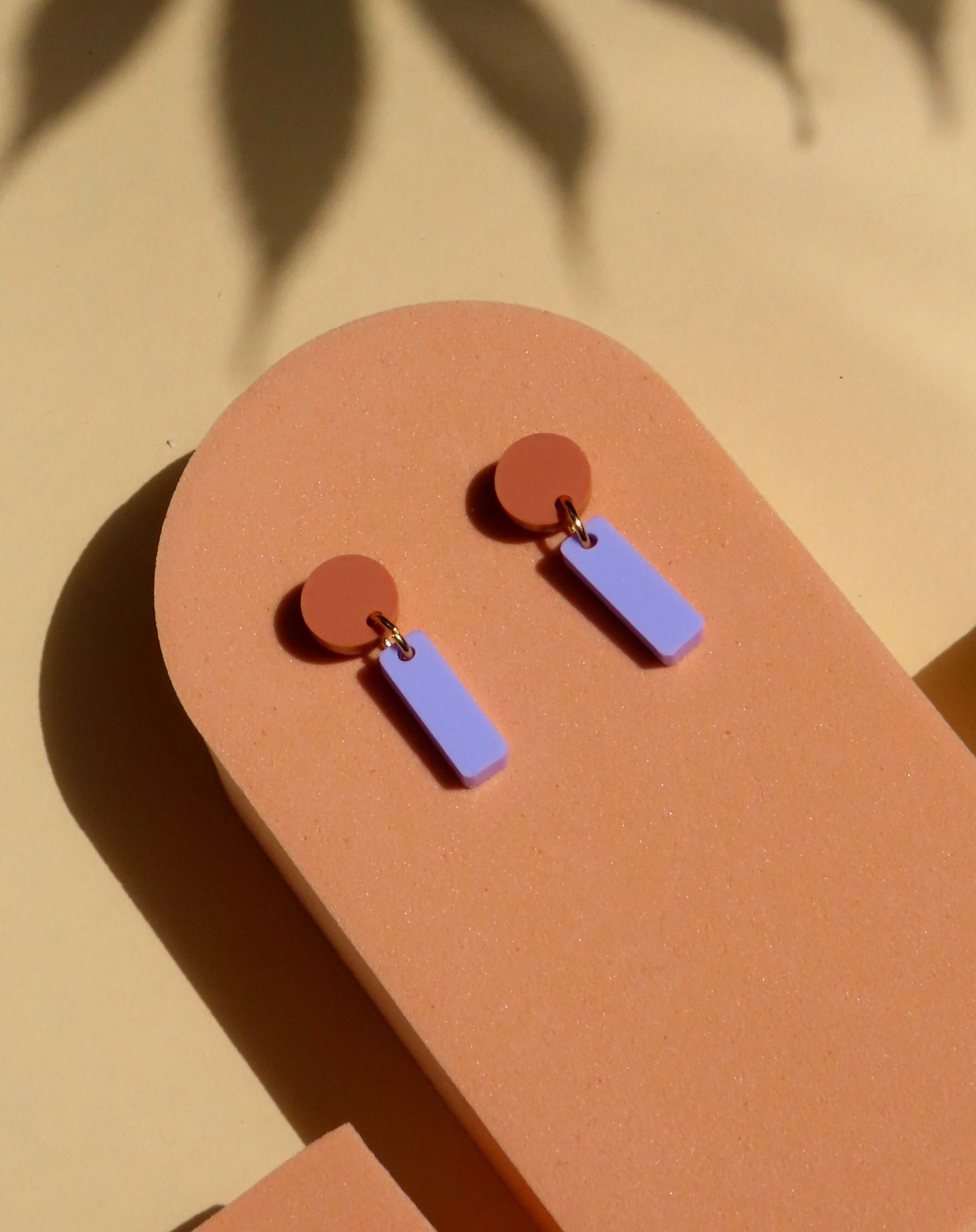 Mini Sticks Statement Ohrringe - terracotta flieder